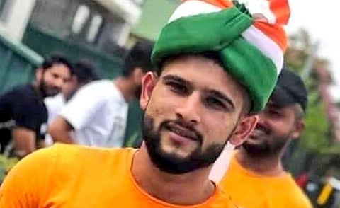 हे खपवून घेणार नाही; ऑस्ट्रेलियाने भारतीय तरुणाला धाडलं मायदेशी