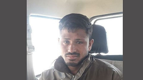 लग्न लावून देत नाही म्हणून मुलाने केली बापाची हत्या 