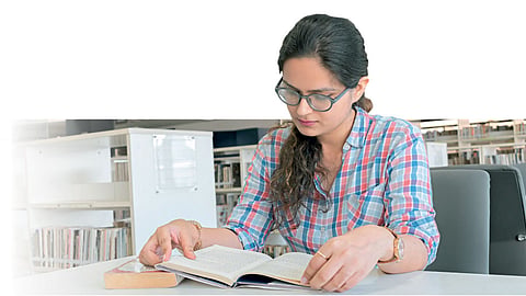 व्यक्‍तिमत्त्व  विकास : वाचनाचे महत्त्व