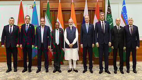 PM Modi with NSA of 7 countries