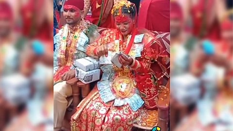 friend gave a funny gift to bride users will laugh after watching this viral video