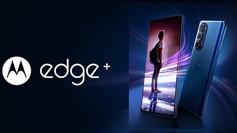 Motorola ची भन्नाट ऑफर; एक फोन खरेदी करा, एक मोफत मिळवा'