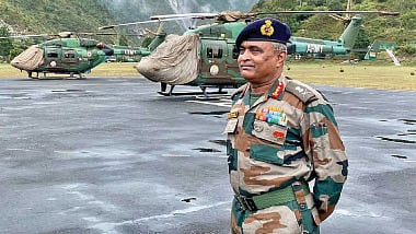 vikas jhade writes challenge of modernization of the army