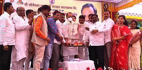 अजित पवार