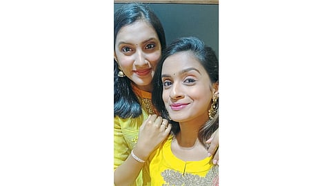 sanika banaraswale joshi and uma pendharkar