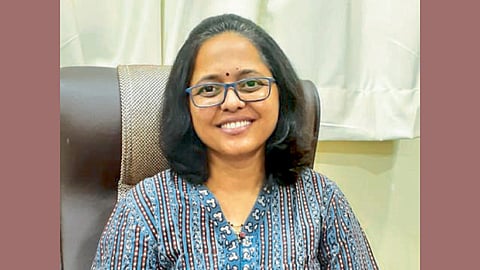  विद्या पोळ