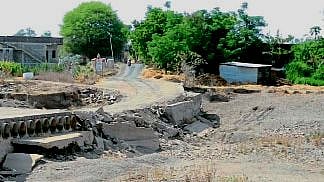 Vanegaon Girija river over bridge damage during monsoon still not repaired