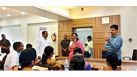 गाव करील ते सरकारही करील !