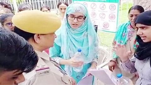 NEET Exam Kerala Marathi News