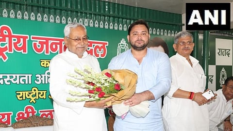 nitish kumar_tejswi yadav