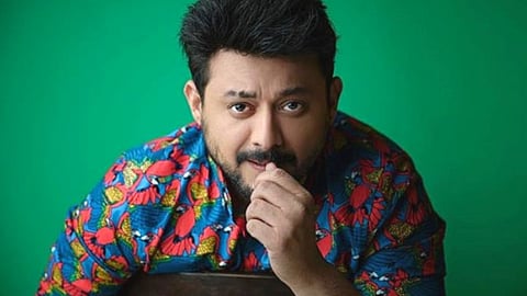 swapnil joshi shared post with ranveer singh and arjun kapoor after that fans get angry and trolls him fans said boycott swapnil joshi movie  