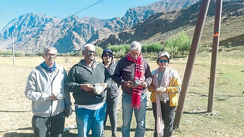 Pune researchers visit Dras area Chromium iron magnesium found Tiger Hill