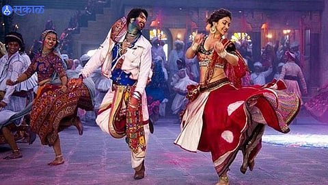 Navratri Garba Dance