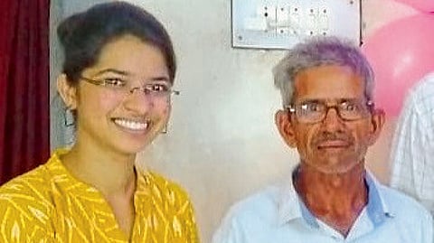  देवीभारती उल्हास महल्ले