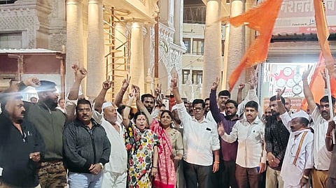 Shiv Sena celebrated issue