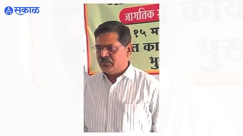 Bhusawal District Magistrate Ram Singh Sulane suspended on Minor mineral matter jalgaon news