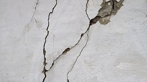 pakistan afghanistan Earthquake 9 people were killed more than 100 injured in Swat valley region of Pakistan  