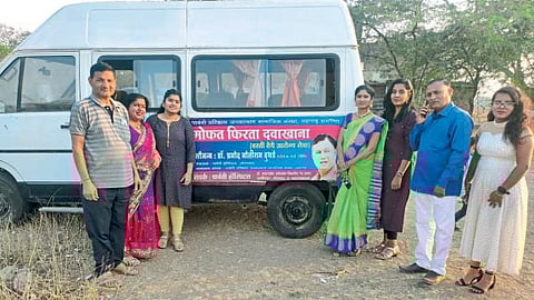dr pramod duthade free patient care on holidays 