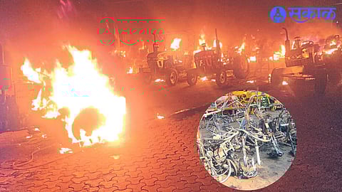 Tractor showroom fire in Shahada 