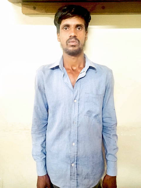 १२ तासात चोरी उघड
