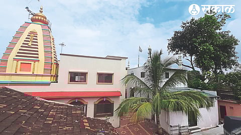 Mandir and Masjid