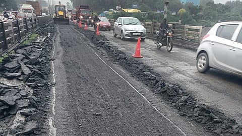 Navle Bridge Traffic