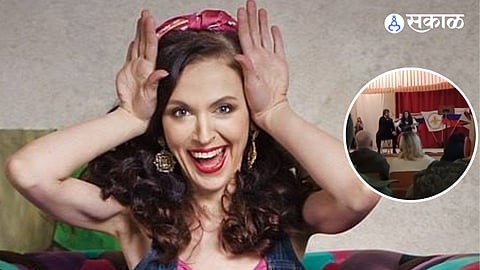 Russian actress Polina Menshikh killed on stage during live show 
