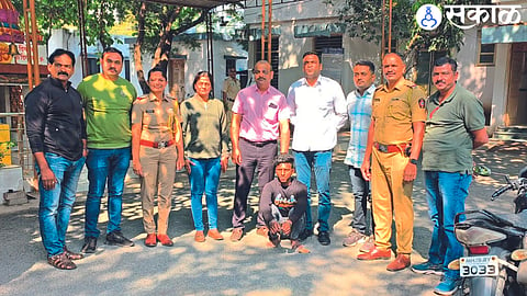 Suspect run for 5 years in robbery arrested jalgaon crime news