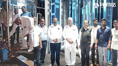 Sriram Shete while worshiping the ethanol produced. Shivajirao Baste, director etc.