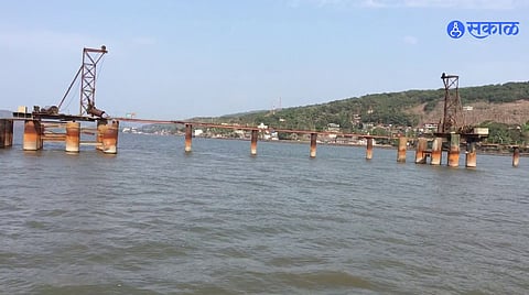 Mumbai News: बागमांडला-बाणकोट सेतूचे काम नक्की होणार तरी कधी?; पर्यटनाला मोठा फटका!  