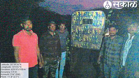 Here is a cage planted near the village.