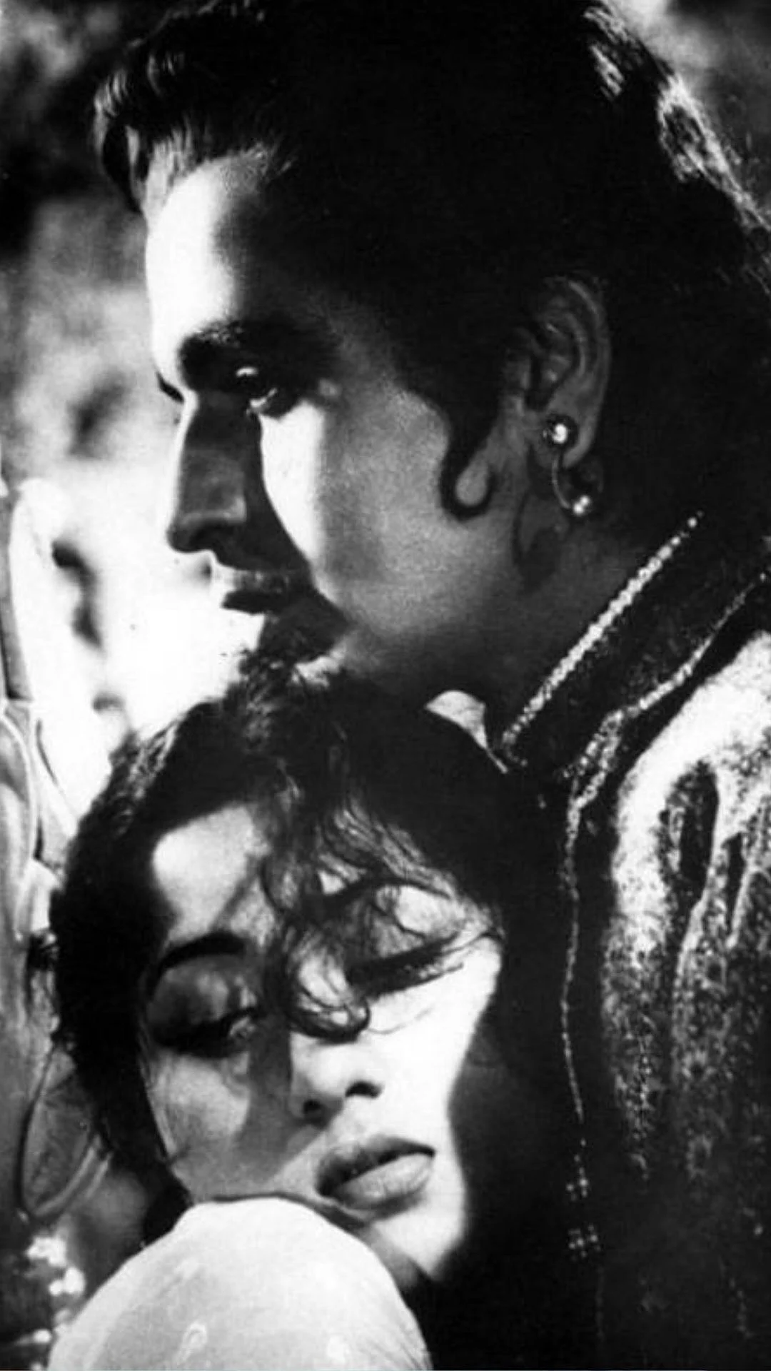 Madhubala married Kishore Kumar