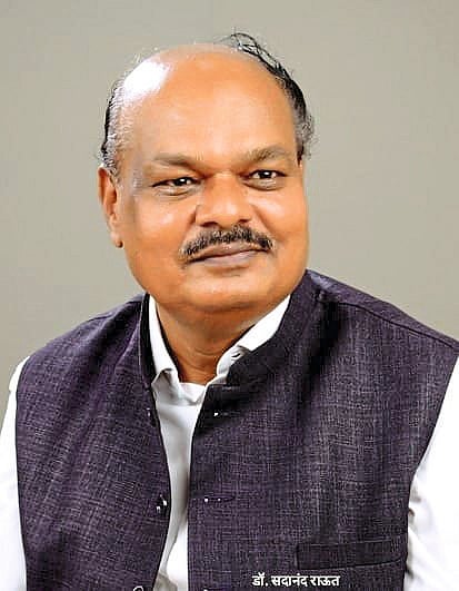 आंतरराष्ट्रीय परिषदेसाठी राऊत दांपत्यांची निवड