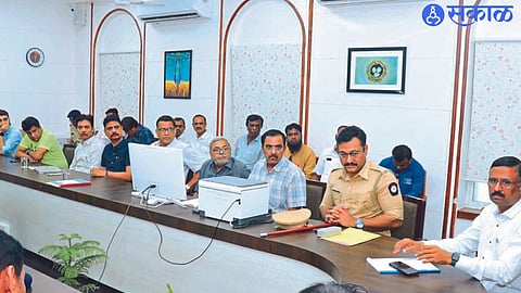 Collector Ayush Prasad speaking in the District Road Safety Committee meeting. Neighbor Officer.