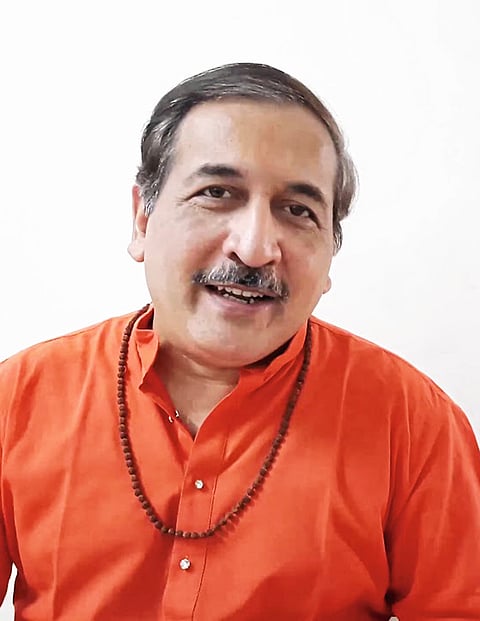 आफळे, भोंडे यांचा
स्मृती समितीतर्फे सन्मान
