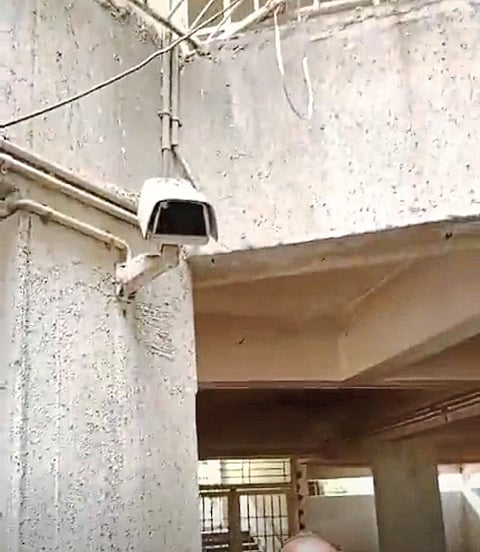 फुगेवाडी प्राथमिक शाळेचा ‘तिसरा डोळा’ बंद