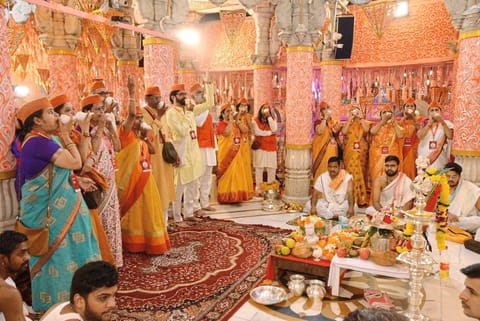 सारसबागेजवळील महालक्ष्मी मंदिरात नवरात्रोत्सव सुरू