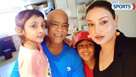 Vinod Kambli with Family