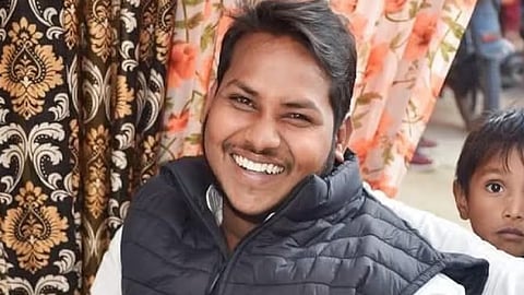 मंत्र्यासह त्यांच्या मुलांकडून छळ, नेत्याने गळफास घेत संपवलं जीवन; सोशल मीडियावर लिहिली पोस्ट