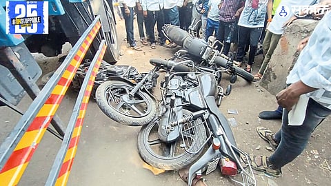 Miraj truck accident