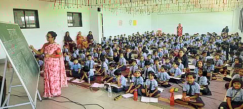 सुंदर हस्ताक्षर हा दागिना आहे : अश्‍विनी वाडेकर