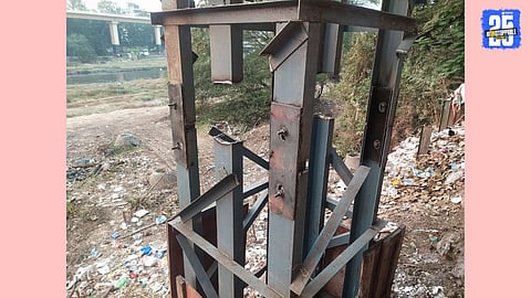 Illegal Hoarding in river