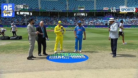 IND vs AUS Live : ऑस्ट्रेलिया प्रथम फलंदाजी करणार; 'एवढ्या' धावांत रोखल्यास भारताच्या विजयाचे चान्स वाढणार, तज्ज्ञांचं गणित 