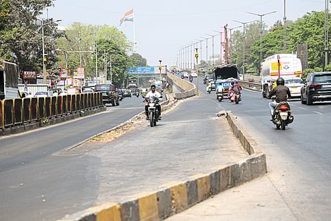 ग्रेड सेपरेटरचे काम संथगतीने