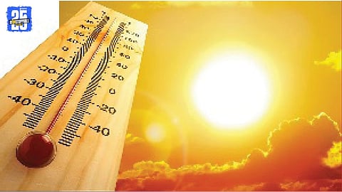 Private schools in Panvel are continuing to hold classes during the scorching afternoon heat, with temperatures rising above 40°C, causing hardships for students.