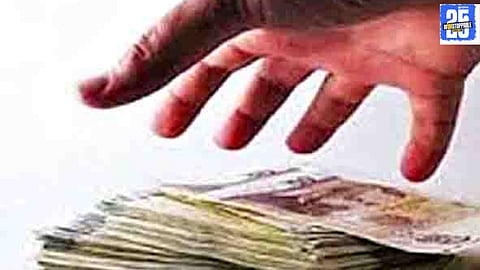 Victims of investment fraud hope for justice as police investigate the deceptive financial schemes causing widespread loss."