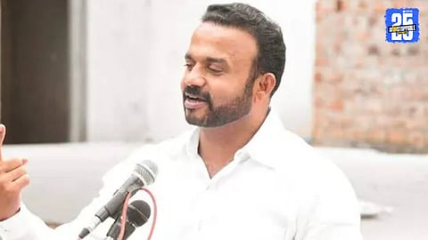 Jaykumar Gore : जयकुमार गोरेंवर आरोप करणाऱ्या 'त्या' महिलेला अटक; एक कोटीची खंडणी घ्यायला आली अन् पोलिसांच्या जाळ्यात अडकली