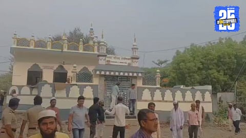 Security forces deployed in Beed’s Ardhmasla village following a mosque blast, with forensic teams investigating the site