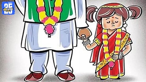 "Tears couldn’t stop the ceremony — minor girl in Karad forced into marriage, threatened by her own parents."