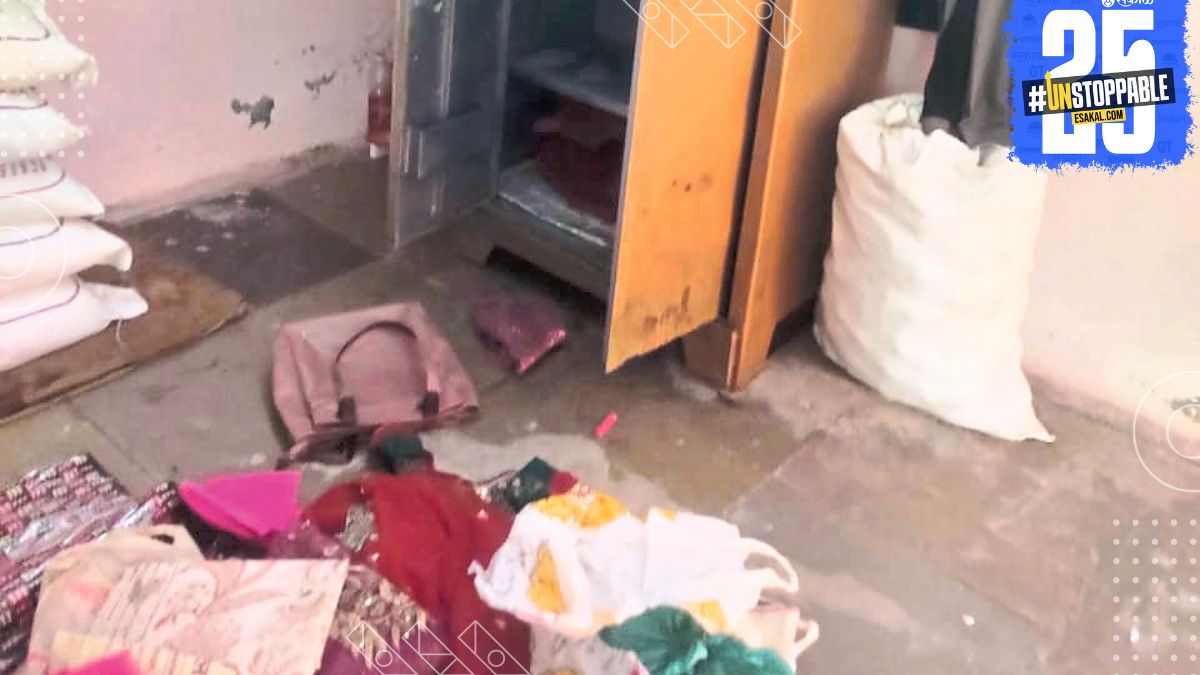 Scene of the crime: Locked house in Ghanand broken into; 28 tola gold and ₹2.5 lakh cash stolen.